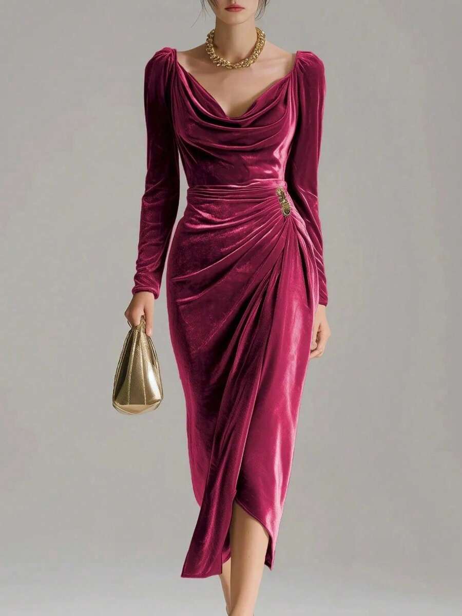 New Women's Long Dress, Made Of Shiny Velvet, Casual And Sexy Style, Long Sleeves, Pleated, Side Slit, Mermaid Cut, Flattering Design, Perfect For Parties And Special Nights - 紅色 - 查看 1