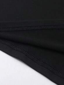 Women's Y2K Style Custom Loose Fit T-Shirt, Upload Your Selfie/Friends/Pets/Family Photo, Enter Your Text/Blessing/Name/Meaningful/Funny Text, Casual Black Crew Neck, Short Sleeve, Oversized, Summer, Holiday Gift, Valentine's Day Gift, Music Festival Merchandise, Special Gift, Creative Gift, Couple/Best Friend Matching, Teamwork, Corporate Customization, One Of A Kind - 黑色 - 查看 7