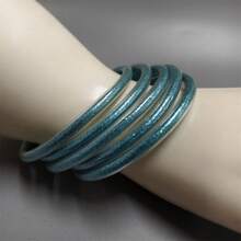 5pcs/Set Lightweight Shiny Bangle Bracelets, Silver Cuff Style Fashion Jewelry, Suitable Gift For Friends Party/Vacation, For Women - Silver Plugs, 5 Per Set - View 1