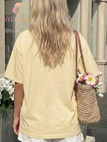 Women's Oversized "Vintage Trout Fish" Nature Graphic T-Shirt, Casual Summer Tops, Graduation, Vacation - 黃色 - 查看 2
