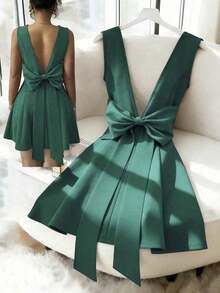 Vestido elegante y sexy de color borgoña con cuello en V, espalda descubierta, ajustado con vuelo en el bajo, sin mangas y con detalle de lazo.Adecuado para el Día de la Independencia y días festivos - Verde Oscuro - Ver 8