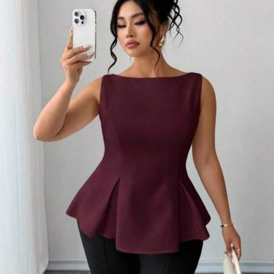 Plus Size Women's Cream Almond Off-Shoulder Split-Front A-Line Dress With Ruffle Hem, Elegant French Romantic Vintage Commute Business Beach Casual Minimalist Versatile, New Spring/Summer Wedding Party Afternoon Tea Women Elegant Outfits Tops For Women Elegant Classy Peplum Tops Women Latest Tops For Women New Arrivals Peplum Top Curve - Granate - Ver 1
