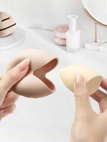 2pcs/Set Silicone Makeup Bag & Makeup Sponge Case, Cosmetic Storage Box, Makeup Pouch, Washable Makeup Sponge Storage Box, Travel Silicone Makeup Bag Storage Box, Makeup Brush & Powder Puff Storage Box, Storage Bag, Dust-Proof Multi-Functional Storage Box - Multicolor - View 3