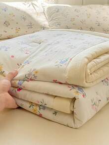 1 pieza Edredón de verano de gasa de doble capa, edredón de aire acondicionado para dos personas para dormitorio, tela amigable con la piel, diseño de relleno de versión AB, ligero, suave, transpirable, fresco y suave, sensación de seda desnuda, transpirable, manta de verano delgada, edredón estampado de moda, adecuado para decoración del hogar, dormitorio, suministros para bodas, decoración del hogar para el Día de San Valentín, regalos del Día de la Madre, para todas las estaciones - Dorado - Ver 9