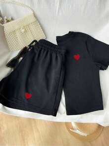 Conjunto casual de camiseta con estampado bordado de corazón y shorts de cintura elástica para mujer, adecuado para deportes al aire libre, regalo para mujeres, hermanas, mamá, Día de la Madre, Día de San Valentín - Negro - Ver 3