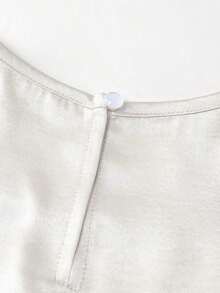 Blusa sin mangas de satén con doble capa y volantes, elegante, adecuada para salidas y citas de primavera/verano - Blanco - Ver 5