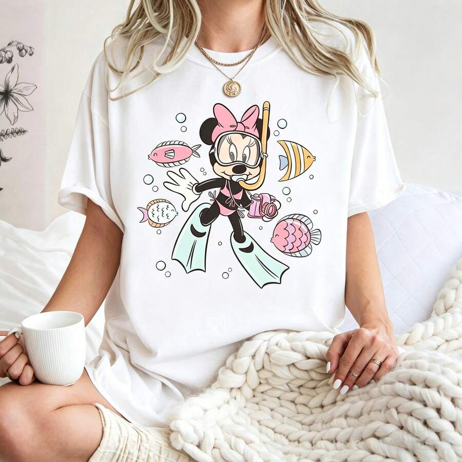 Disney Minnie Mouse Summer Shirt, Minnie Under Sea T-Shirt, Mickey And Friends Beach Tee, Magic Kingdom, Disney Family Trip, Birthday Gift  Disney Oversized T-Shirt - trắng - Xem 1