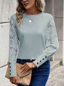 Blusa de mujer con mangas de encaje floral, parches y tejido de gofre, color blanco - Celeste - Ver 3