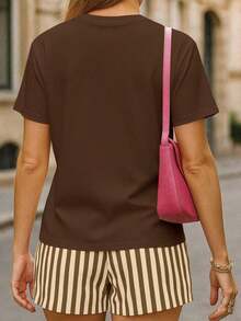 2 piezas Conjunto casual de mujer con camiseta con estampado de leopardo y lazo decorativo + shorts a rayas - Café integral - Ver 2