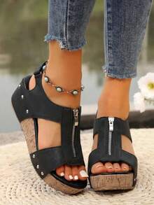 K77 Black