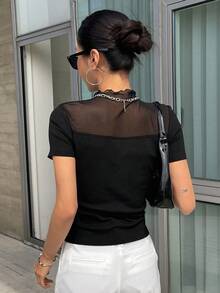 Camiseta de malla negra transparente con patchwork, diseño elegante, ajuste ceñido, top de manga corta para mujer, nueva llegada de verano casual - Negro - Ver 2