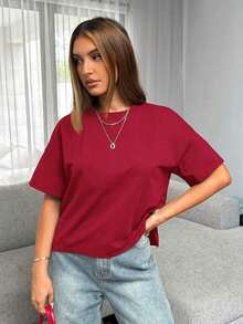 Camiseta básica para mujeres con diseño sencillo de corta por delante y larga por detrás - Burdeos - Ver 4