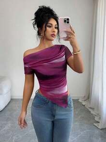 Camiseta de mujer de manga corta con hombro asimétrico y estampado de teñido anudado de moda - Rosa Fucsia - Ver 1