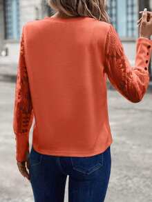 Blusa de mujer con mangas de encaje floral, parches y tejido de gofre, color blanco - Granada - Ver 5