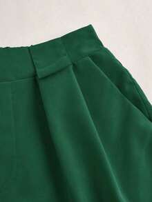 Pantalones cortos casuales sueltos con bolsillos y pliegues de unicolor para mujer - Verde Oscuro - Ver 4