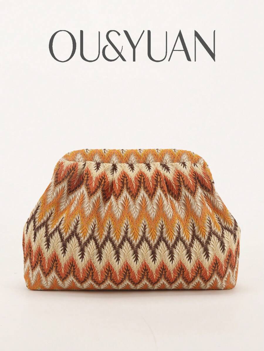 OUYUAN 女款復古印花手拿包，波希米亞風格設計，褶皺細節展現高端品質。這款手提包配有方便的快拆扣，非常適合夏季海灘度假、日常休閒、節日派對和宴會。送給家人、朋友和伴侶的精美禮物。(隨機印花)