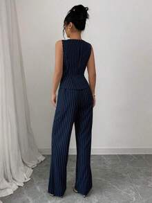 Elenzya Nuevo conjunto de traje formal de mujer a rayas azul marino y blanco, diseño de cintura ceñida y línea A, elegante chaleco sin mangas a rayas para el viaje diario, estilo callejero francés vintage para negocios. Adecuado para verano, Día de la Independencia, graduación y temporada de vuelta al colegio. El atuendo de otoño para mujer presenta decoración de botones metálicos, sofisticado y elegante, adecuado para la oficina, el viaje, el estilo callejero, lo francés romántico, lo casual, lo vintage de Oriente Medio, el té de la tarde, las fiestas, Acción de Gracias y la primavera/verano. - Azul - Ver 2
