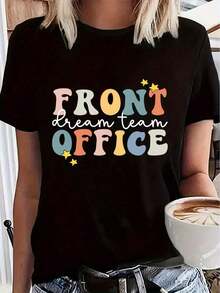 Camiseta de Talla Grande para Mujer con Estampado del Dream Team - Negra, con Estampados de Letras y Estrellas Multicolor, Tejido Suave y Elástico, Cuello Redondo Casual y Mangas Cortas para Todas las Temporadas, Mezcla de Microfibra Elástica, Adecuada para Ropa de Trabajo y Casual, Ropa de Equipo, Atuendo de Oficina, Ropa de Trabajo Elegante, Material Transpirable, Ajuste Cómodo, Camiseta Estampada, Top de Ropa de Trabajo, Personal de Oficina, Trabajo Remoto, Estilo Harajuku, Ropa de Oficina, Camiseta de Verano, Camiseta Ligera, Camiseta de Cuello Redondo, Ideal para Profesionales, Trabajo - Negro - Ver 6