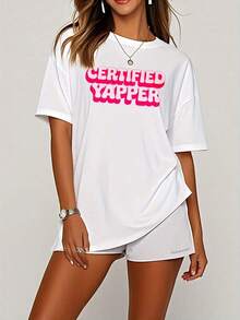 Tops de verano: Camiseta de 220g de peso pesado para mujer con estampado gráfico Yapper - Blanca, cuello redondo, estilo casual, ajuste cómodo para todas las estaciones, lavable a máquina, top llamativo para confianza y estilos audaces en el día a día. Ropa de verano. - Blanco - Ver 6