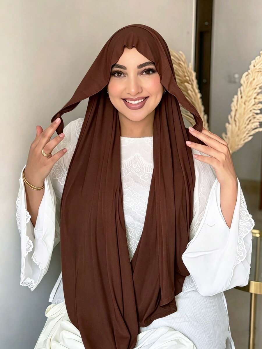 1条女士速戴头巾，100%纯棉系带围巾，经典纯色披肩式围巾，柔软舒适的粘胶纤维面料，适合日常佩戴、搭配长袍以及节日场合。