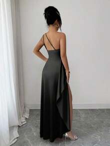 Vestido de noche largo y sexy para mujer con un hombro, cintura fruncida y abertura alta, de satén de lujo, nuevo para el verano de 2026 - Negro - Ver 2