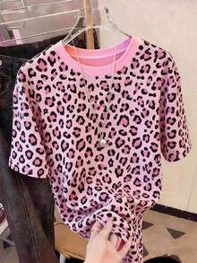 Camiseta de cuello redondo de manga corta para mujer con estampado digital de leopardo, un regalo para amigos - Rosa 3 - Ver 5