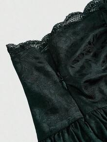 Goth Minifalda estilo gótico de satén con jacquard, cintura plisada con terminación de encaje, incluye ropa interior para mujer - Verde Oscuro - Ver 3