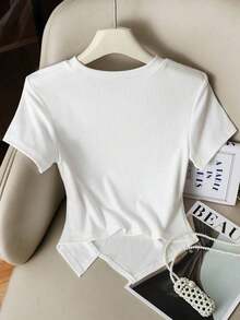 Camiseta casual de mujer de unicolor, cuello redondo, manga corta con bajo asimétrico - Blanco - Ver 2
