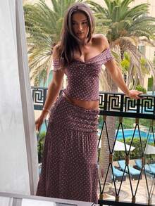 Ropa de mujer conjunto elegante con diseño de hombros insertados y detalles de lazo - Burdeos - Ver 3