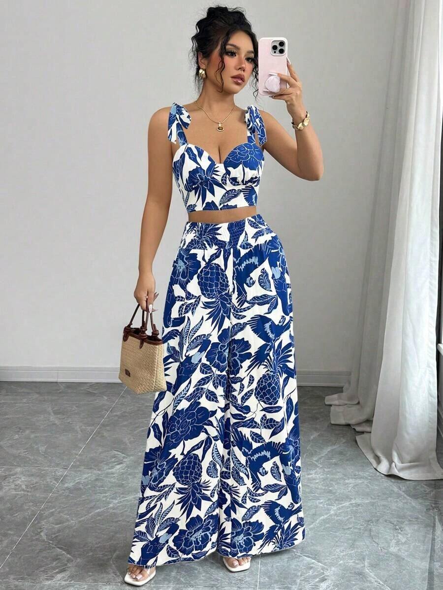 Top de tirantes con nudo y pantalones de pierna recta con estampado azul y blanco bohemio, conjunto de 2 piezas para vacaciones - Azul y blanco - Ver 1