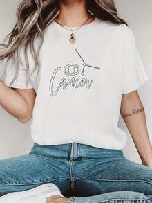Highly Recommended: Women's White T-Shirt With Scorpio Zodiac Graphic Print - Casual Short-Sleeved Crew Neck T-Shirt, Comfortable For All Seasons, Machine Washable And Dry Cleanable, Stylish Astrology-Themed Clothing, Comfortable Clothing, Zodiac-Themed T-Shirt, Soft Textured Fabric, Easy-Care Fabric, Easy To Match. - 白色 - 查看 1