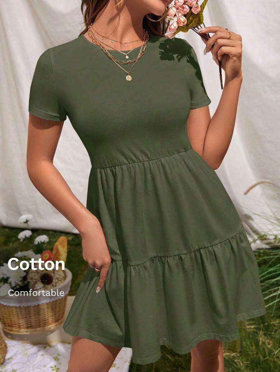 Vestido de punto de manga corta casual con cuello redondo y dobladillo con volantes de unicolor - Verde militar - Ver 1