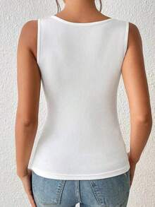 Chaleco ajustado casual de mujer con botones de metal texturizados - Blanco - Ver 2