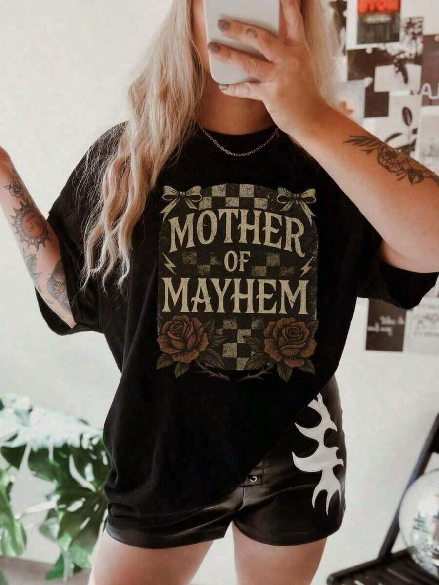 1 pieza Camiseta Oversized Mother Of Mayhem, Camiseta Atrevida para Mamá, Regalo para Mamá Genial, Camiseta Divertida para el Día de la Madre, Camiseta para Mamá Cansada, Camiseta Gráfica para Mamá, 180g, Camisetas de Verano para Mujer, Ropa 100% Algodón para Mujer, Camisetas Gráficas para Mujer, 180g 100% Algodón Suave - Negro - Ver 1