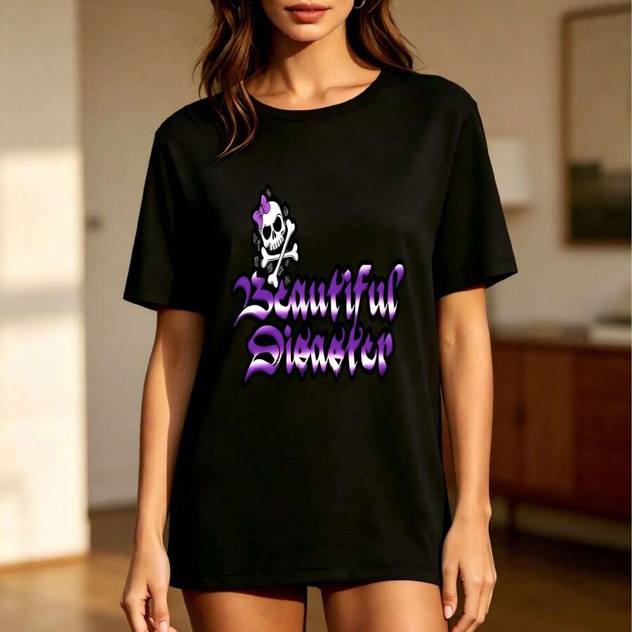 Plus Size Goth Black Casual Tee With Skull & Purple 'Beautiful Disaster' Print, Short Sleeve Round Neck T-Shirt - màu đen - Xem 1