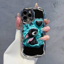 Disney Lilo & Stitch Phone Case, Cartoon Art Protective Cover. Compatible With IPhone 17, 16, 15, 14, 13, 12, 11 Pro Series, Featuring Plush Stitch With A Black Heart And Starry Accents On A Teal And Black Background, Perfect For Animation Fans, Ideal For Birthdays, Holidays, Anniversaries, Graduation Gifts, Or Any Special Occasion To Surprise Family, Friends, Classmates, And Loved Ones. - 銀色 - 查看 1