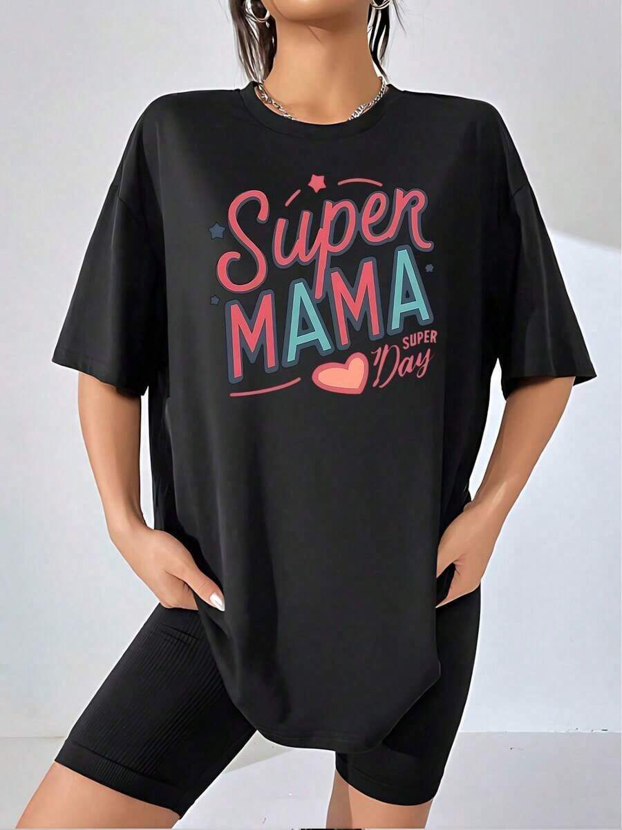 Celebre la maternidad con esta Playera gráfica Super Mama de mezcla de algodón suave, estampado elegante, perfecta para la comodidad diaria y un regalo maravilloso para las supermamás. - Negro - Ver 1