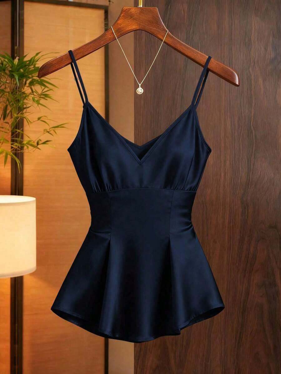Camiseta de mujer elegante y de moda con cuello en V profundo - Azul marino - Ver 1