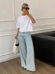 Blusa casual de verano para mujer con cuello redondo, manga corta suelta y 3D plisada con flor - Blanco 7 - Ver 6