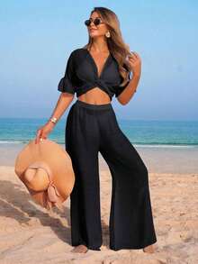 Conjunto de vacaciones de verano para mujer con top corto de manga corta con volantes y escote en V sin espalda, pantalón de pierna ancha y cubrecuerpo - Negro - Ver 9