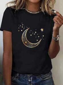 Camiseta de manga corta negra transpirable para mujer de talla grande - Estampado de luna y estrellas, corte holgado, cuello redondo, tela elástica transpirable, lavable, informal, para vacaciones y uso diario, camisetas gráficas estilo western, ropa de hombre, camisas para hombre, camisetas gráficas, ropa de mujer, tops de verano, ropa de verano, camisetas gráficas, playeras de mujer algodón,  mujer premium - Negro - Ver 1