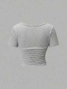 Camiseta corta de verano para mujer de unicolor, con escote en V cruzado, manga corta y ajustada, para uso casual y de vacaciones - Gris Claro - Ver 2