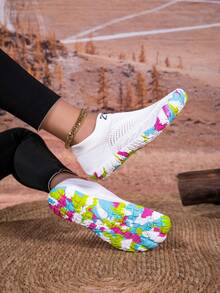 ZVB Women's Water Sports Shoes, Casual Breathable Lightweight Non-Slip Barefoot Beach Wading Shoes For Summer Surfing Swimming Fishing Diving - White - View 2