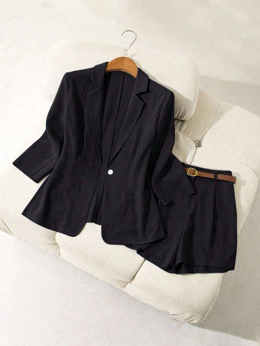 Traje de blazer de unicolor + shorts con cinturón - Negro - Ver 1
