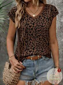 Camiseta sin mangas de cuello en V para mujer, con estampado de efecto vaquero, diseño de bolsillo falso, top casual de verano para exteriores, gráfico elegante, versátil para uso diario, al aire libre, compras, viajes - Multicolor - Ver 1