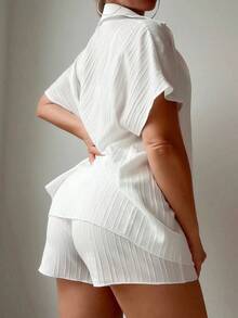 Swim Basics Conjunto casual de camisa tipo kimono y pantalones cortos de unicolor para mujer - Blanco - Ver 2