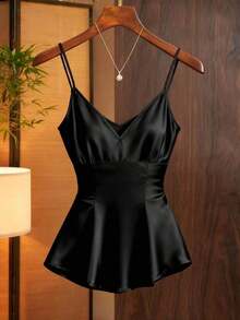 Camiseta de mujer elegante y de moda con cuello en V profundo - Negro - Ver 1
