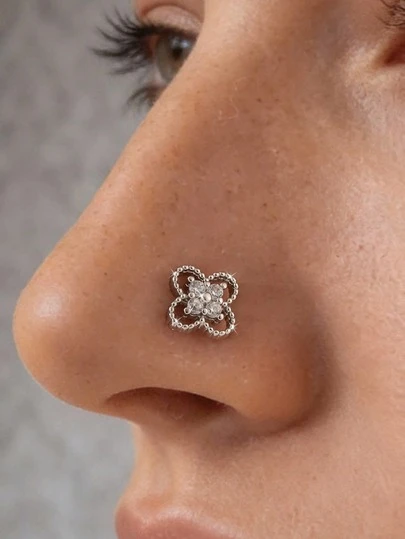 1 pieza Lindo aro de nariz de trébol de cuatro hojas, Pendiente de nariz con flor de CZ brillante, Joyería de piercing minimalista plateada