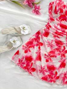 Vestido mini de tirantes finos con línea A, con estampado floral romántico rosa, apropiado para fiesta, cita, Día de San Valentín, Pascua, carnaval, crucero de playa, té de la tarde, moda de primavera/verano - Rojo y blanco - Ver 3