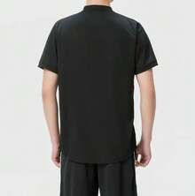Nike Camiseta de manga corta para hombre, de secado rápido y con cuello tipo hoja. - Negro - Ver 5